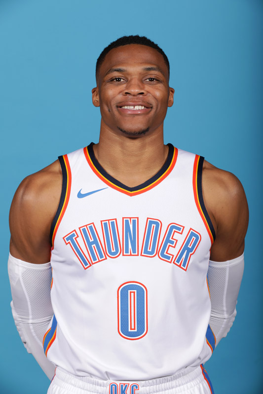 苏群：杨瀚森最近频繁奔波仍在1场比赛中调整到位 这场值得他记住（苏群点评：杨瀚森虽近来奔波不止，仍在一战完成调整，这场比赛值得铭记）