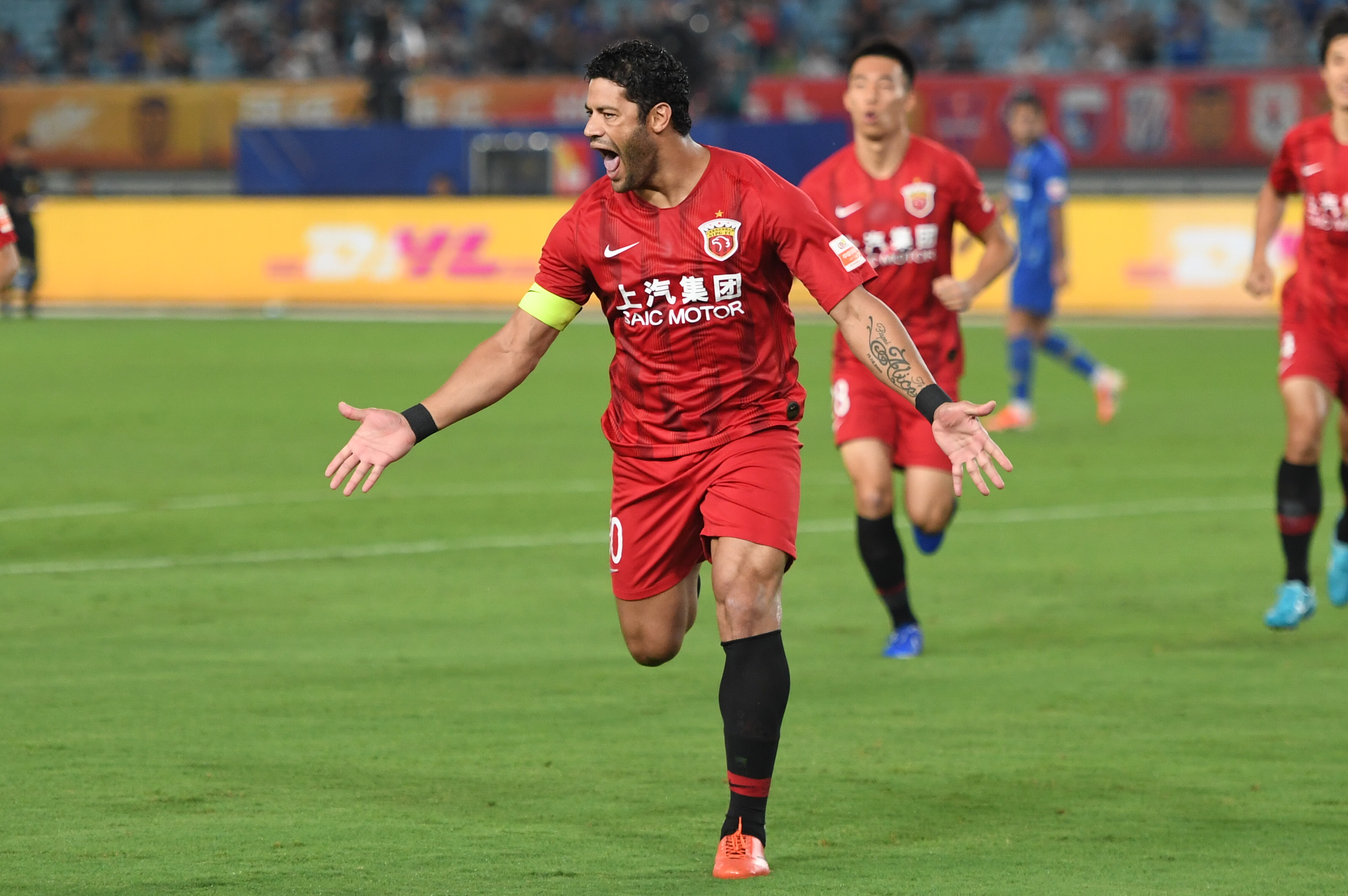 意甲帕尔马vs拉齐奥：我预测0-1、1-1，看好小（意甲：帕尔马vs拉齐奥——倾向小分，比分参考0-1或1-1）