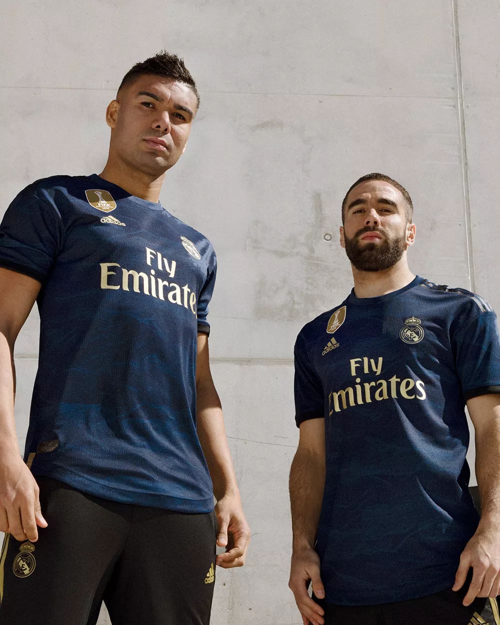 NBA焦点战：湖人客场逆转掘金（NBA重头戏：湖人客场逆转战胜掘金）