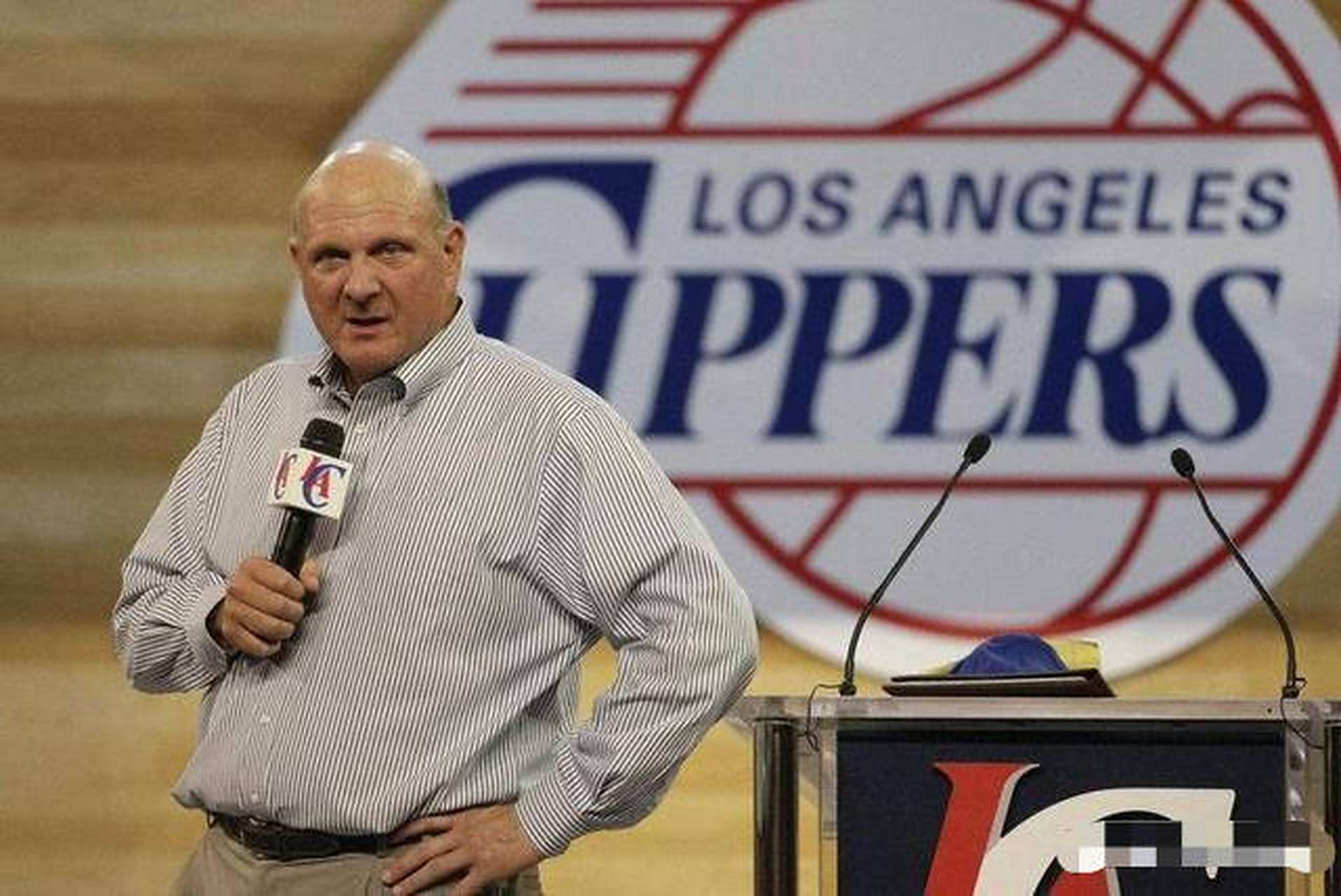 杨瀚森本周飞行距离高达13791公里，在飞机上度过了近27小时（杨瀚森本周累计飞行13791公里，空中耗时近27小时）