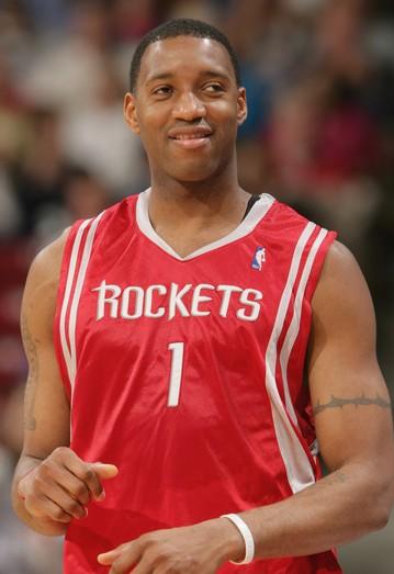 瓜迪奥拉：斯通斯将缺席本轮欧冠，阿隆索知道怎么挽回局势（瓜迪奥拉确认斯通斯缺席本轮欧冠，称阿隆索懂得扭转战局）