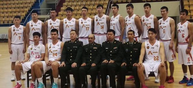 NBA季后赛展望：东部、西部首轮对阵,（NBA季后赛前瞻：东西部首轮对决一览）