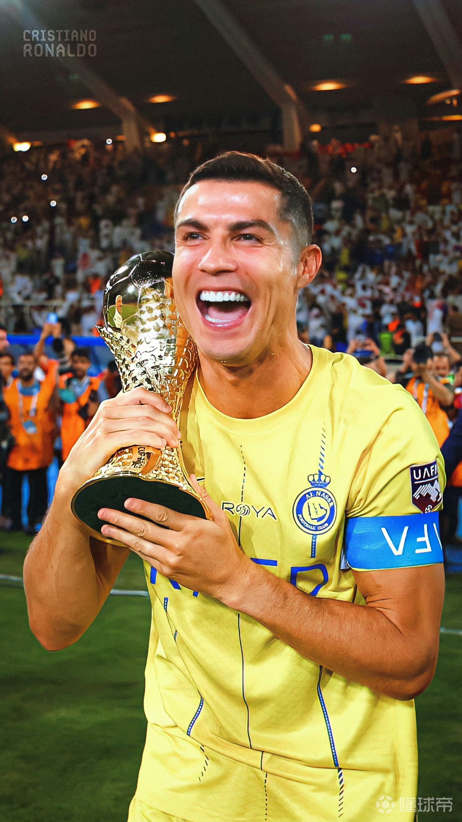 亚马尔更新社媒为拉菲尼亚庆生：生日快乐，大哥！（亚马尔社媒送祝福：祝拉菲尼亚生日快乐，大哥！）