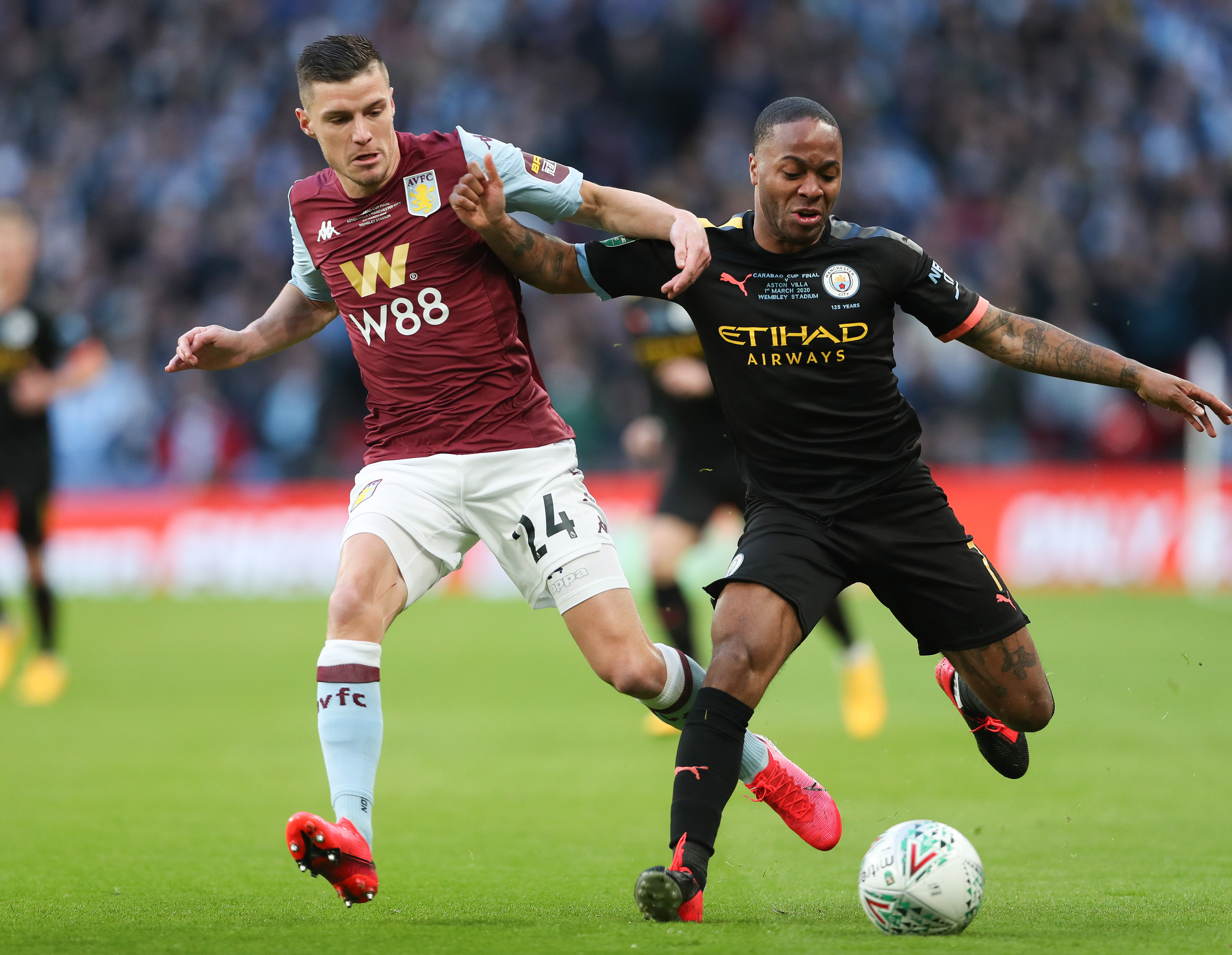 吴少聪女友晒足协杯冠军奖牌：男朋友带的苏州特产（吴少聪女友晒足协杯冠军奖牌：笑称男友带回的苏州特产）