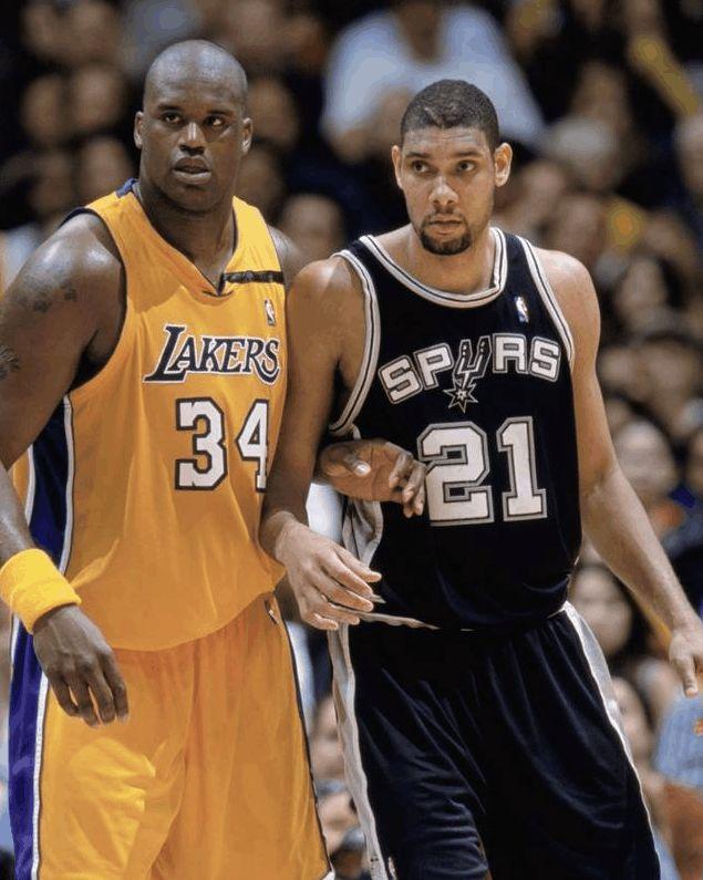 轻松破包夹！郭昊文助飞所罗门空接暴扣（轻松拆解包夹！郭昊文妙传助所罗门空接重扣）