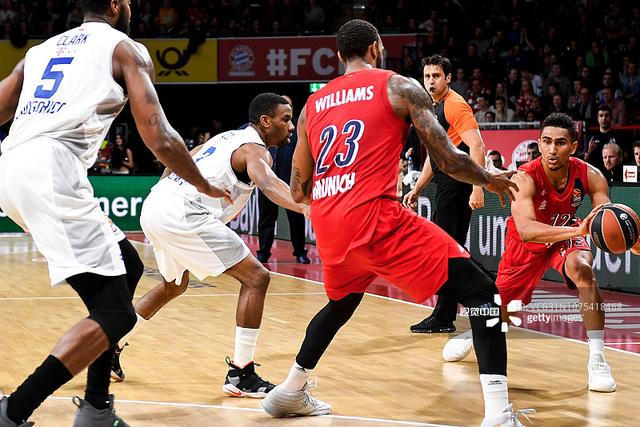 点射+助攻，B费再次当选曼联球迷票选的队内最佳球员（点球+助攻，B费再度当选曼联球迷票选队内最佳）