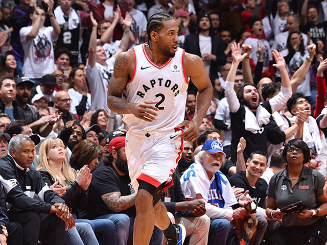 半场战报：国安2-0亚泰，塞尔吉尼奥破旧主，法比奥点射（半场：国安2-0领先亚泰，塞尔吉尼奥反戈旧主，法比奥点球命中）